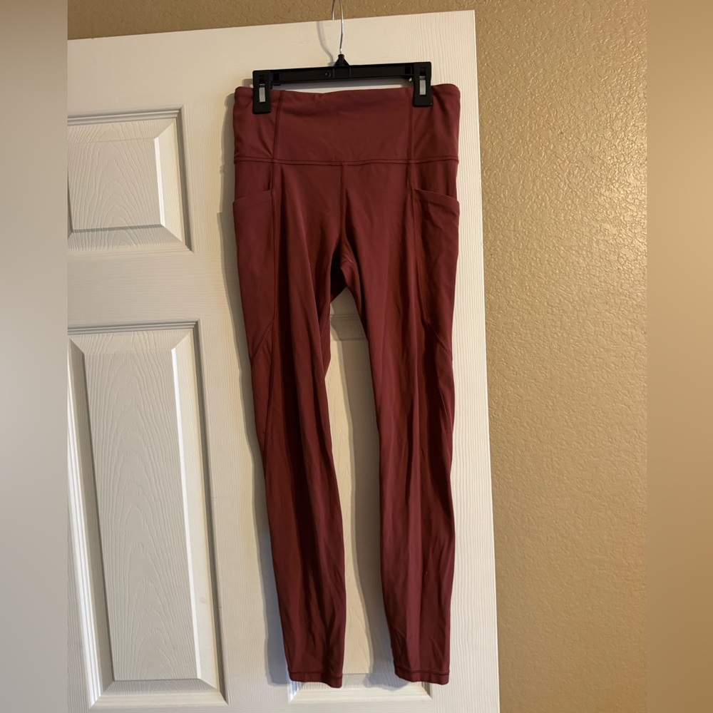 Athleta Salutation Tight with Stash Pockets – Size Small | High-Rise Leggings